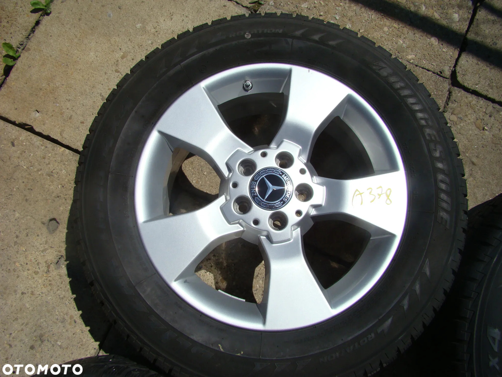 a378 Mercedes Benz GLK X204 7,5jx17 opony zimowe 235/60 R17 - 4