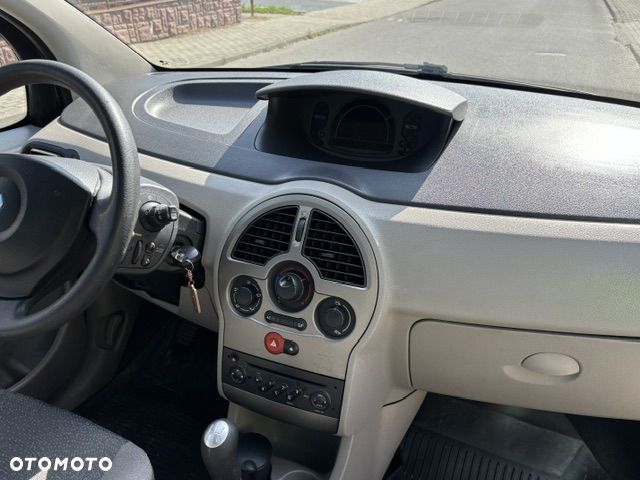 Renault Modus - 13