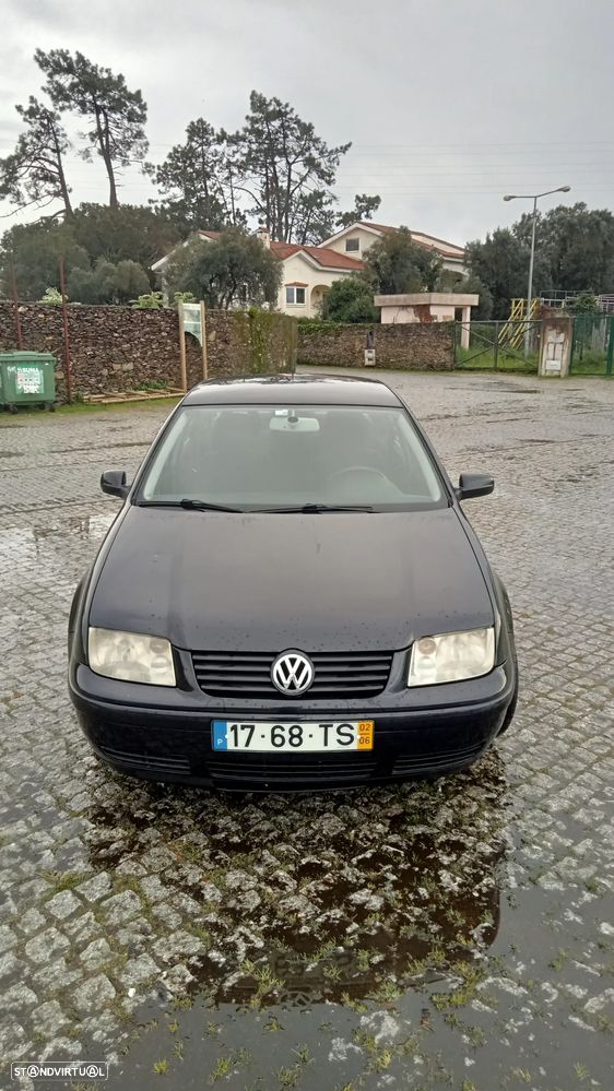VW Bora 1.9 TDi Confortline - 6