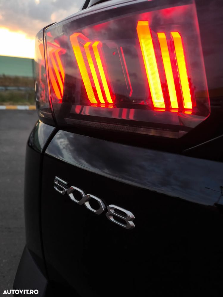 Peugeot 5008 1.2 Puretech Allure Aut. - 12