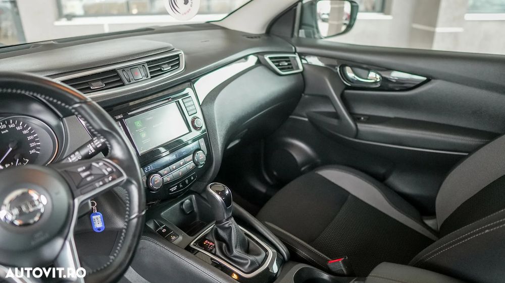 Nissan Qashqai - 11