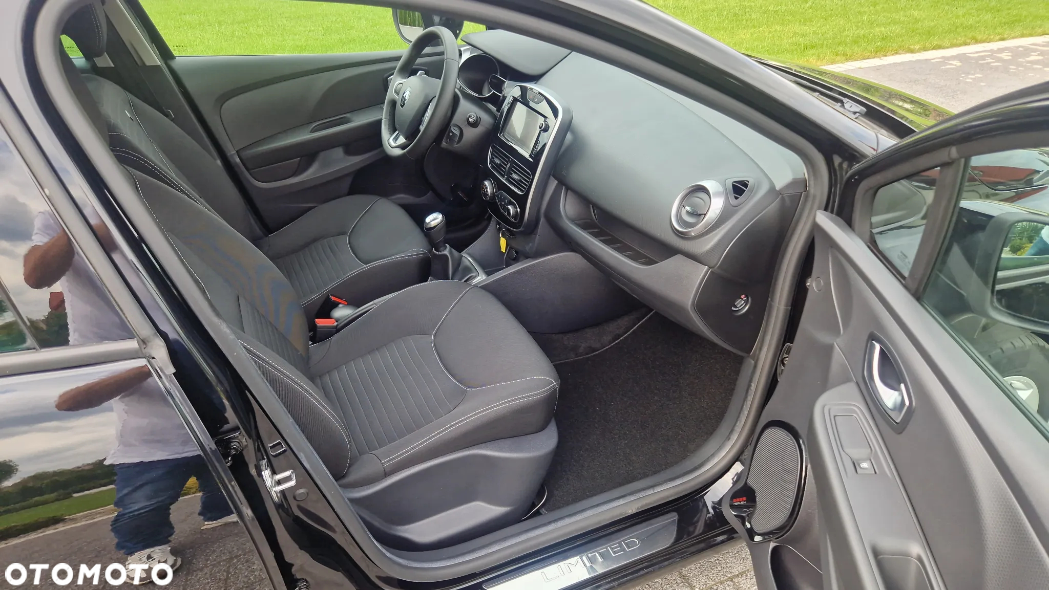 Renault Clio TCe 90 Limited - 8