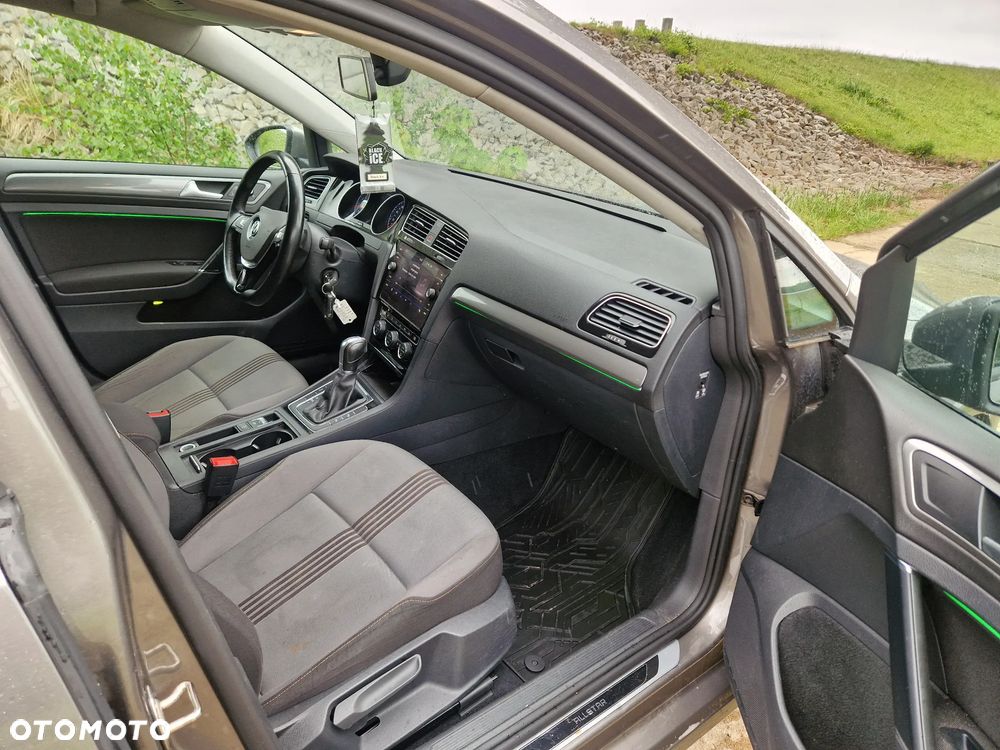 Volkswagen Golf 1.4 TSI (BlueMotion Technology) DSG Highline - 13