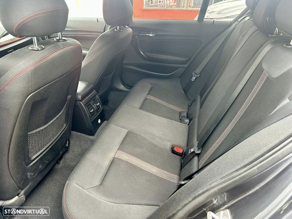 BMW 116 d Sport Line - 43