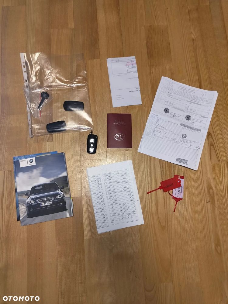 BMW Seria 5 - 16