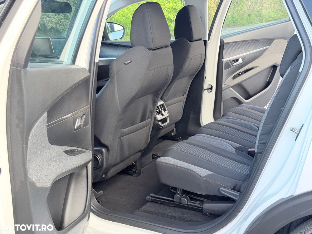 Peugeot 5008 1.5L BlueHDI EAT8 S&S GT - 20