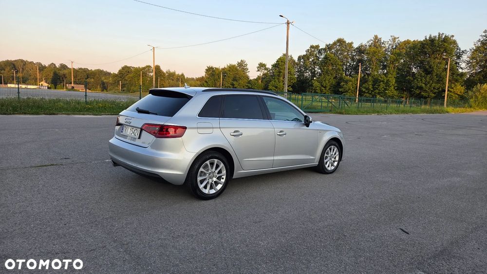 Audi A3 Sportback 2.0 TDI S line Sportpaket - 6