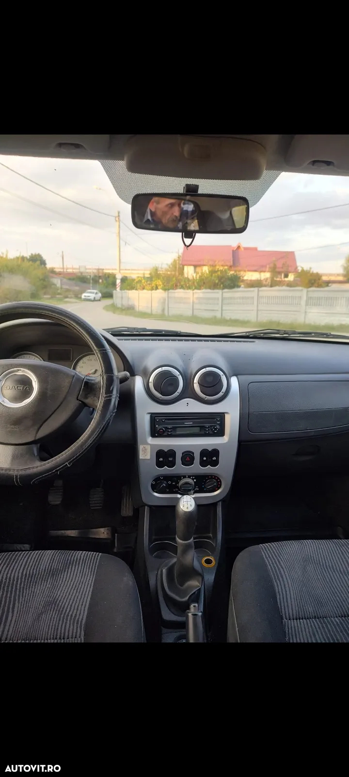 Dacia Logan 1.2 - 8
