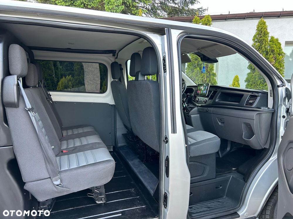 Ford Transit Custom 300 L2H1 Limited (bryg.) - 6