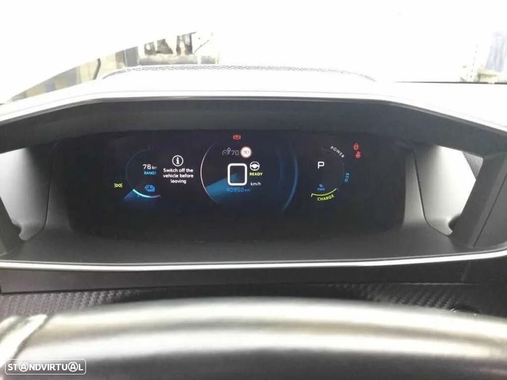 Peugeot e-208 - 7