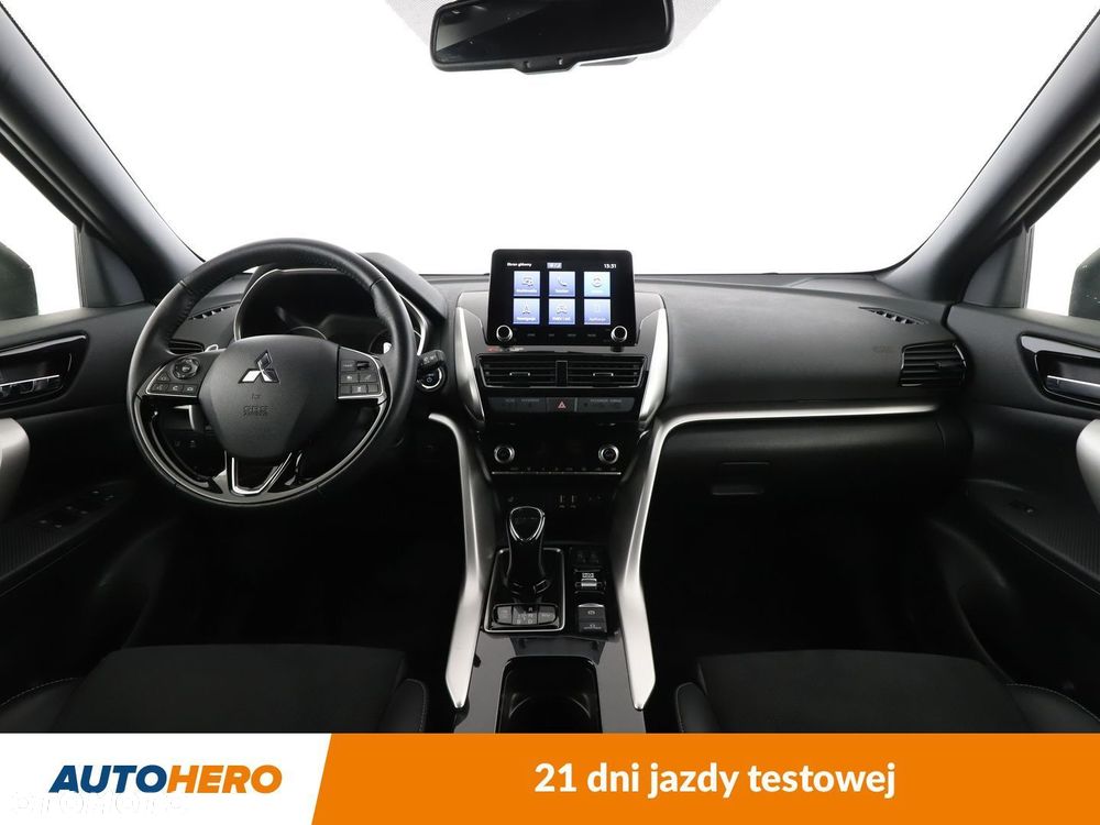 Mitsubishi Eclipse Cross - 12