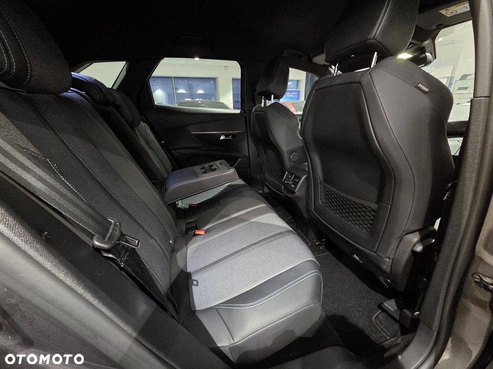 Peugeot 3008 1.5 BlueHDi Allure Pack S&S EAT8 - 8