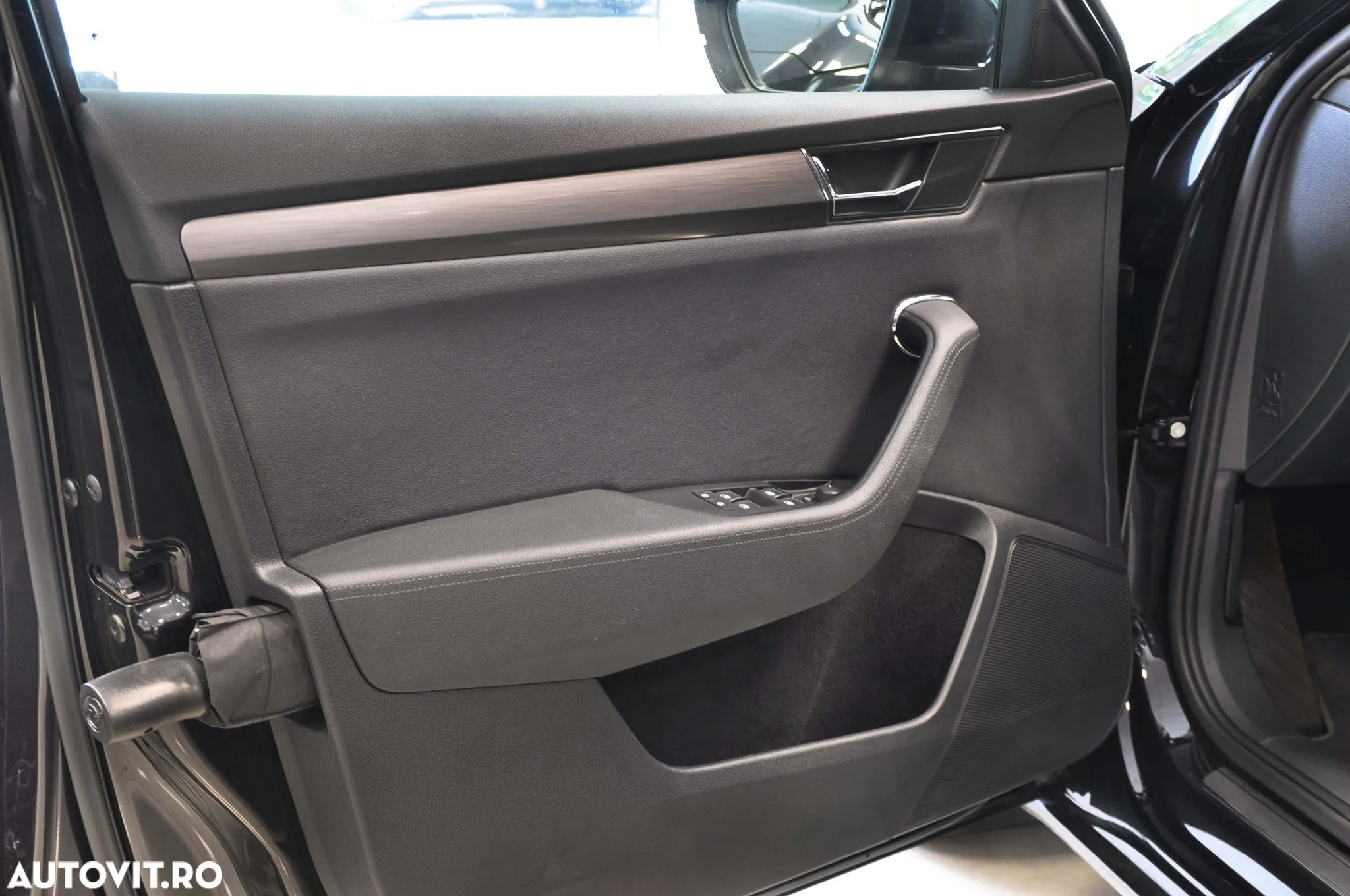 Skoda Superb 1.5 TSI DSG Ambition - 12