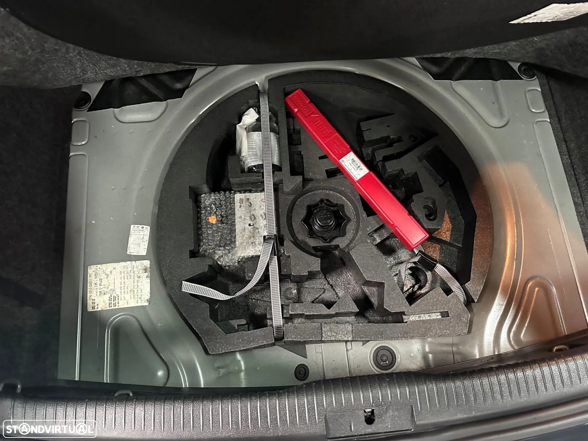 VW Golf 2.0 TSi GTI - 40
