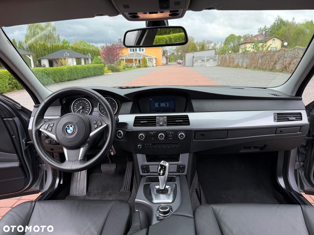 BMW Seria 5 525d Edition Lifestyle - 25