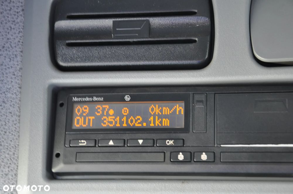 Mercedes-Benz Firana - 15