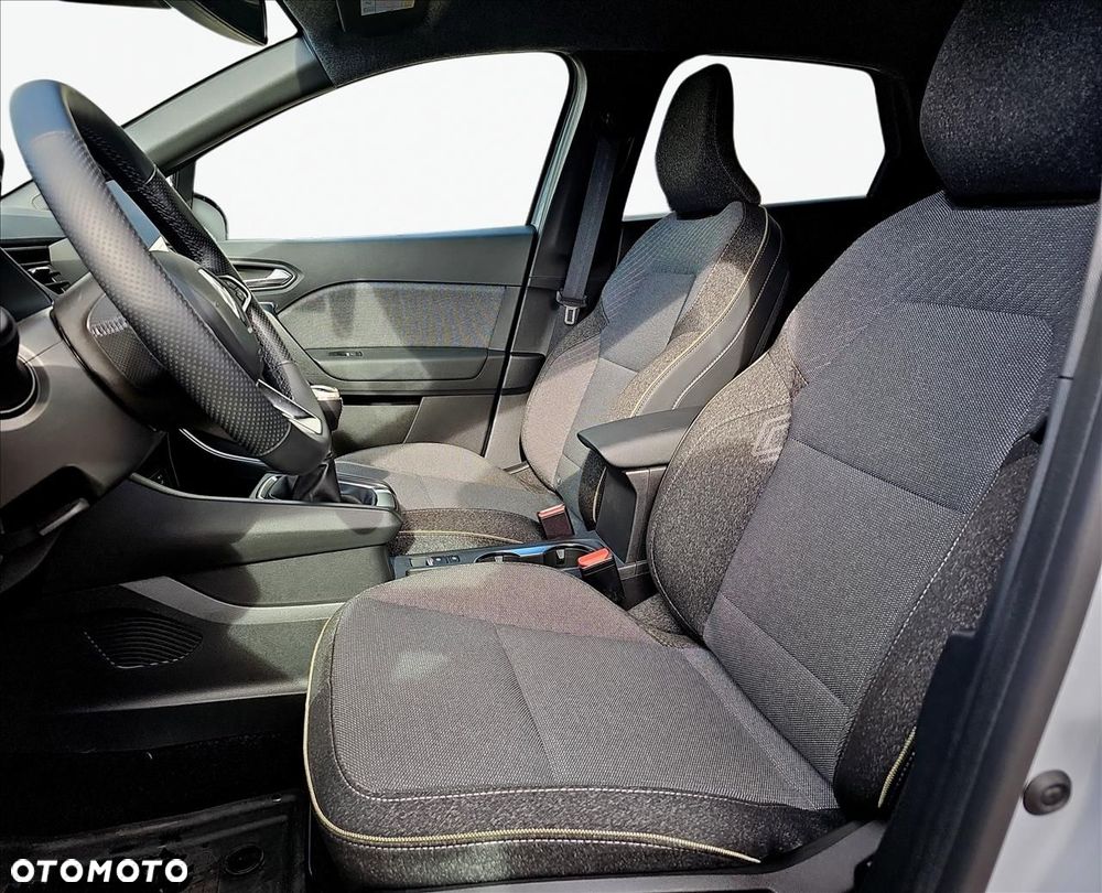 Renault Captur - 11