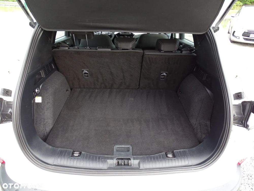 Ford Kuga - 9