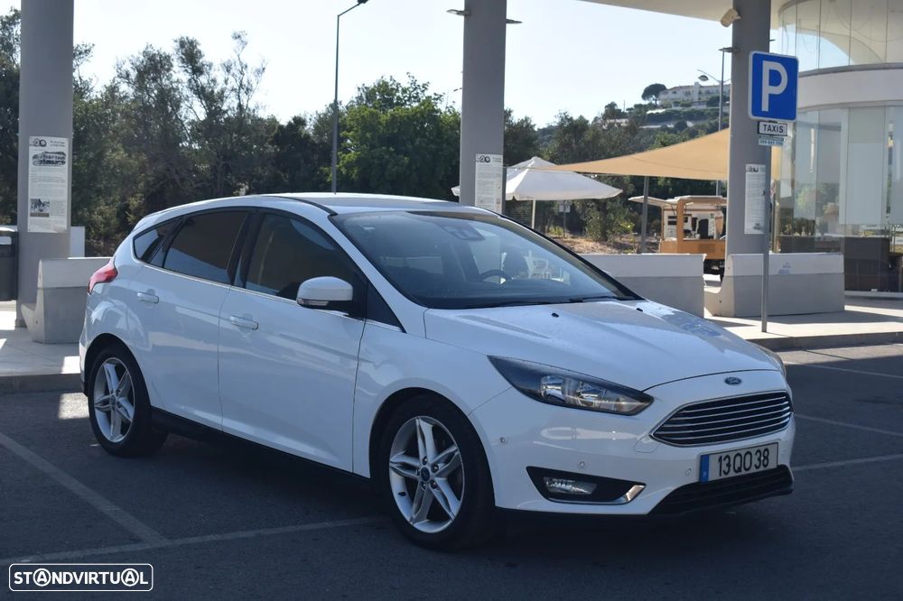 Ford Focus 1.5 TDCi Titanium - 1