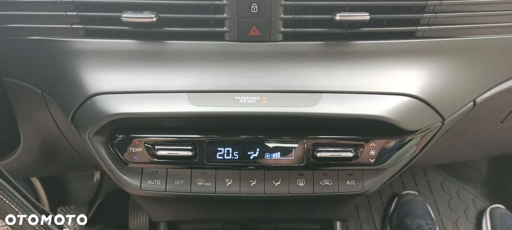 Hyundai i20 1.2 Modern - 17