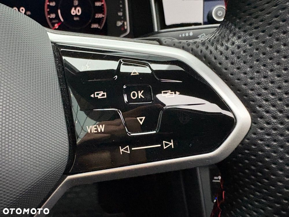 Volkswagen Polo 2.0 TSI GTI DSG - 25