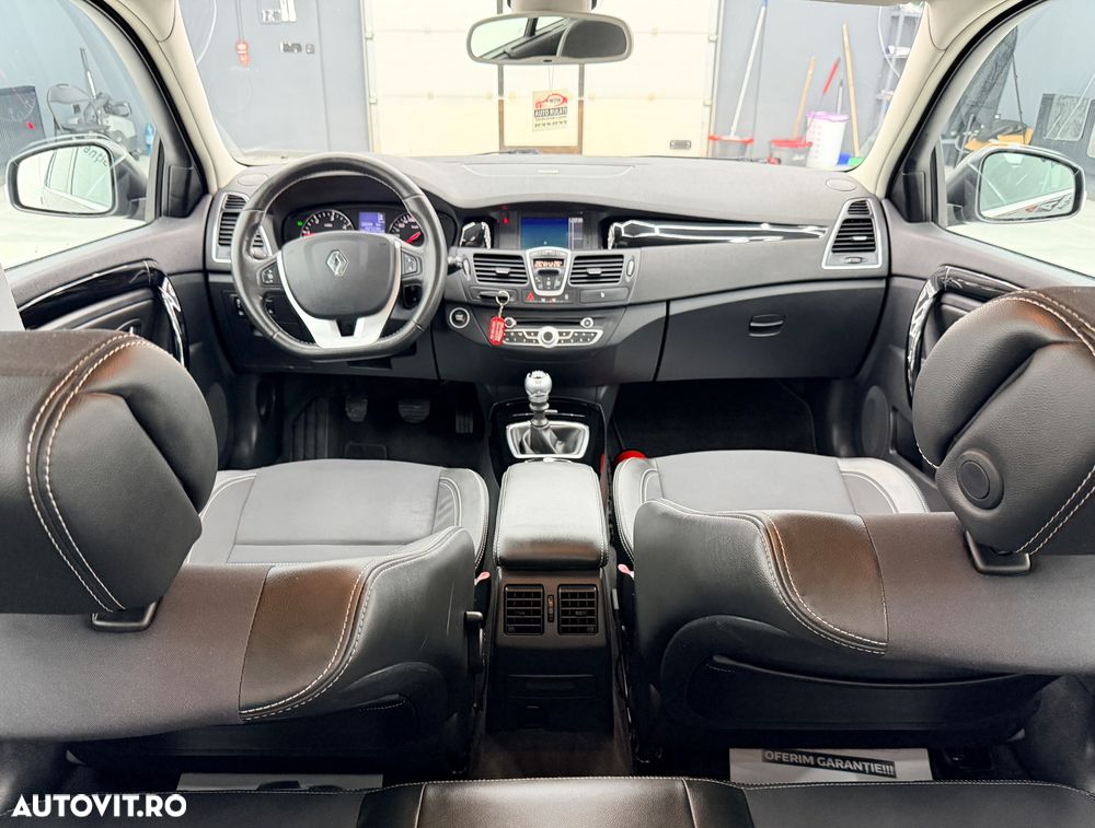 Renault Laguna dCi 110 FAP Dynamique - 6