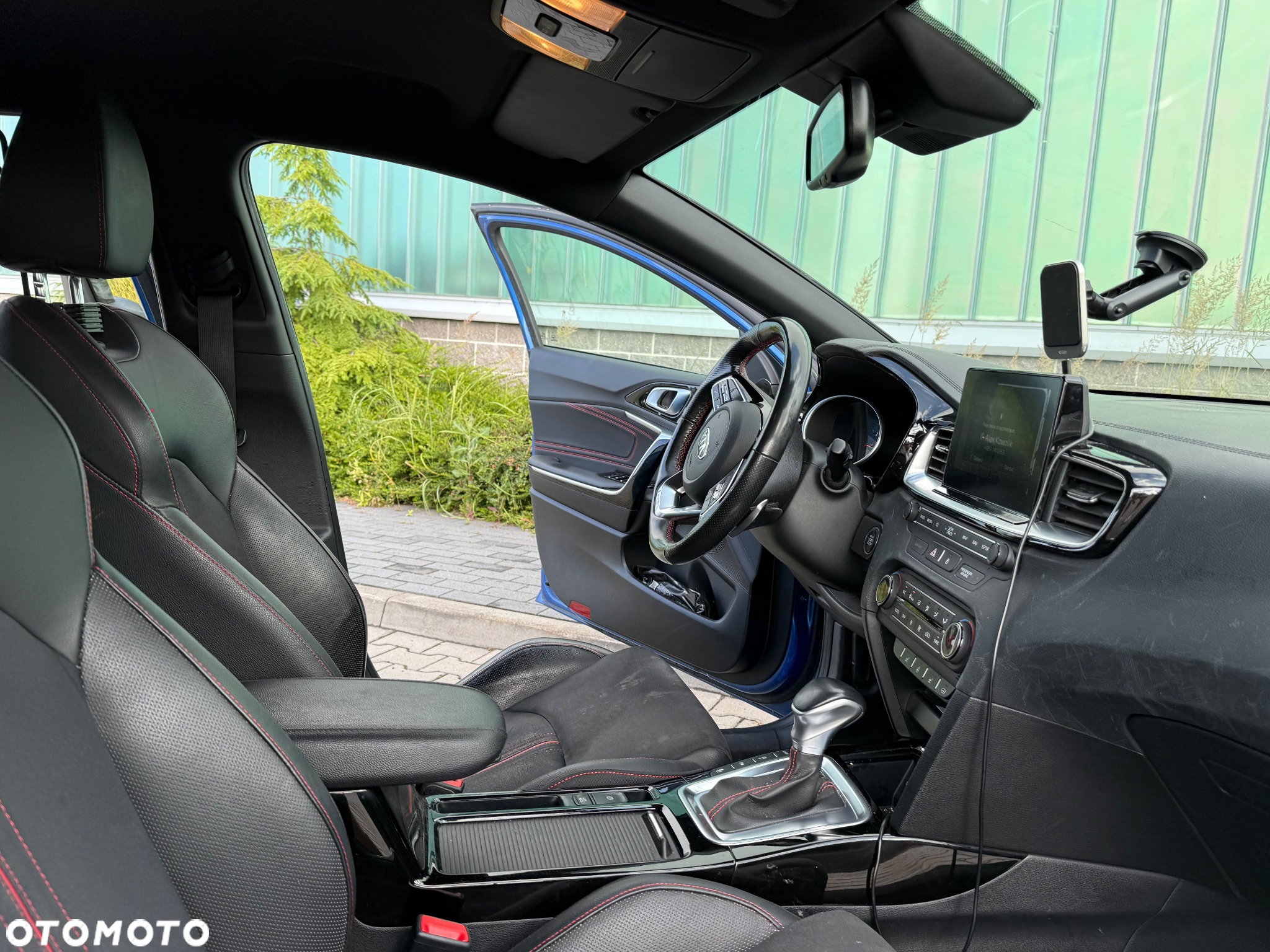 Kia ProCeed 1.6 T-GDI GT DCT - 22