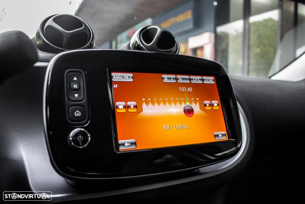 Smart ForFour EQ pulse - 37