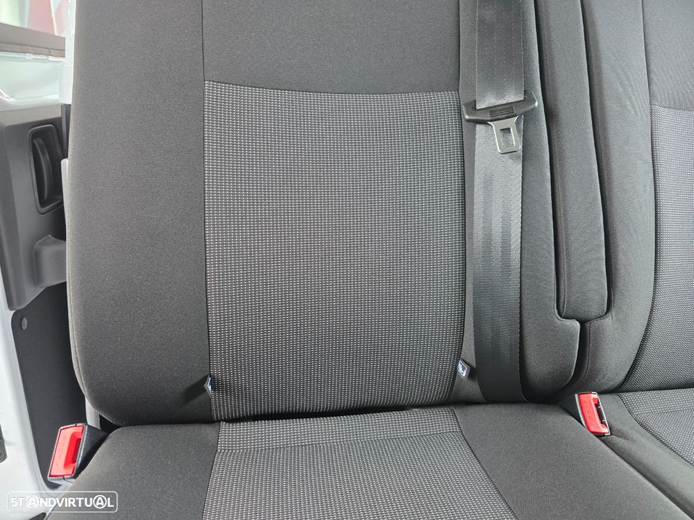 Fiat Scudo Série 3 2.2 XL - 22