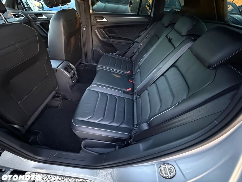 Volkswagen Tiguan - 33