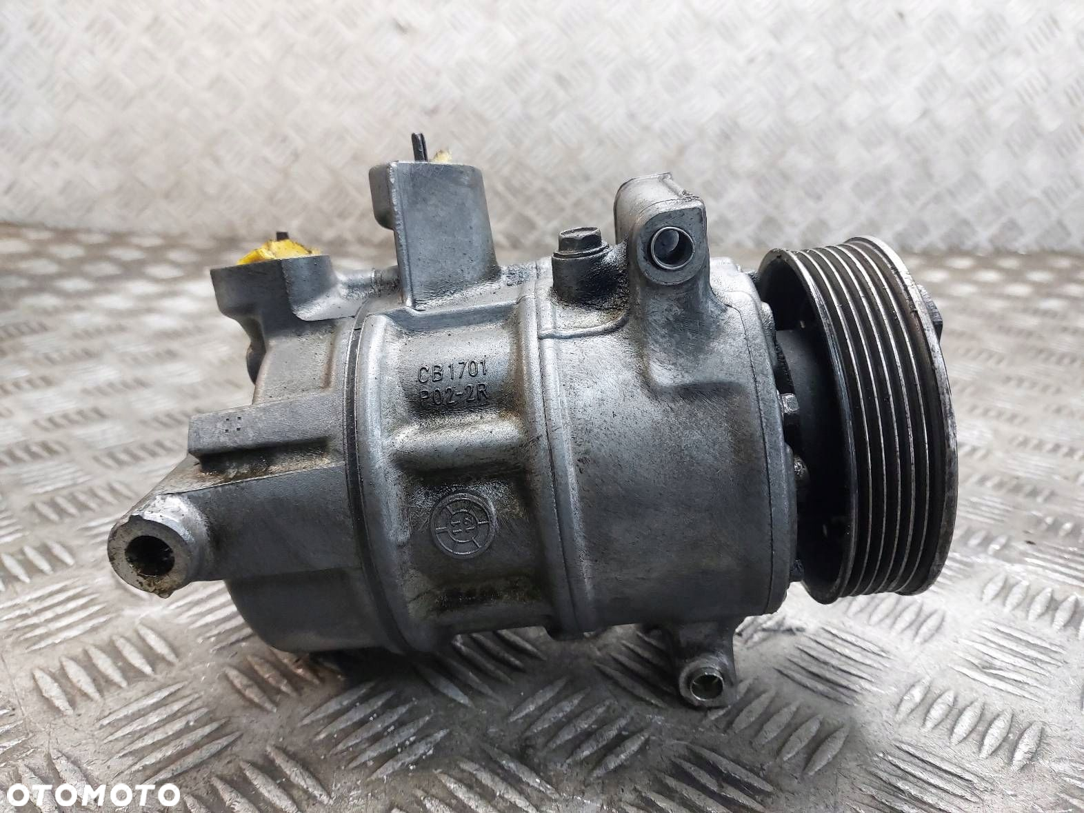 SPRĘŻARKA KOMPRESOR KLIMATYZACJI  VOLKSWAGEN GOLF VI 5N0820803C - 4