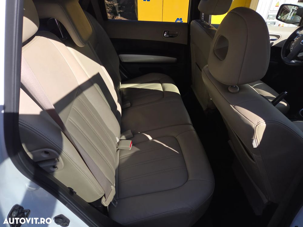 Nissan X-Trail 2.0 dCi DPF All Mode 4X4-i Elegance - 6