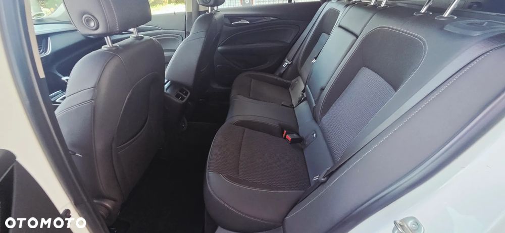 Opel Insignia Grand Sport 2.0 Diesel Exclusive - 30