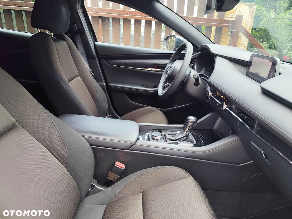 Mazda 3 e-SKYACTIV-G 2.0 M HYBRID DRIVE - 15
