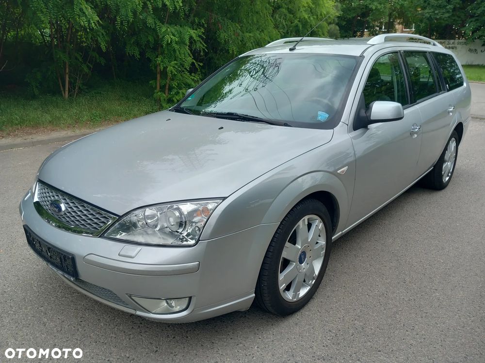 Ford Mondeo 2.0 Ghia Executive - 1