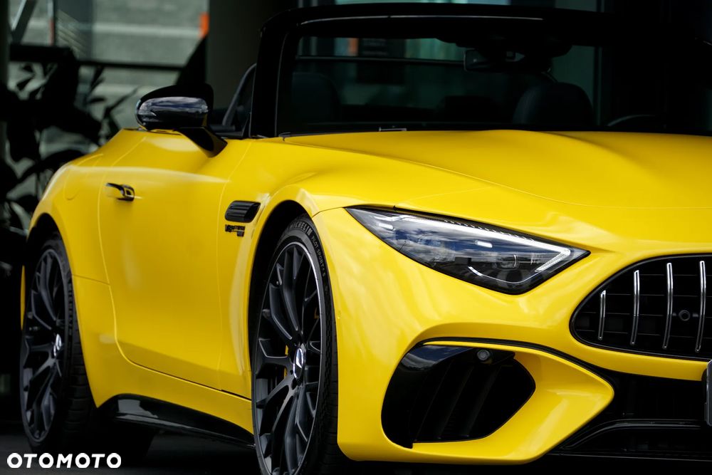 Mercedes-Benz SL AMG 63 4-Matic+ - 12