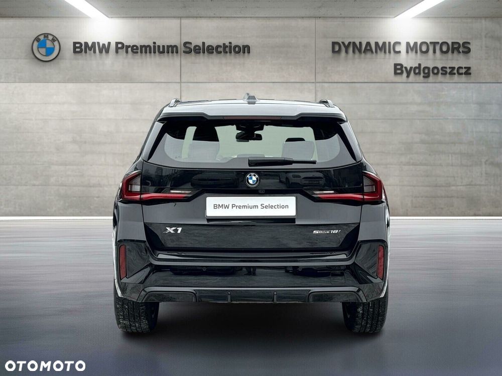 BMW X1 sDrive18i M Sport - 6