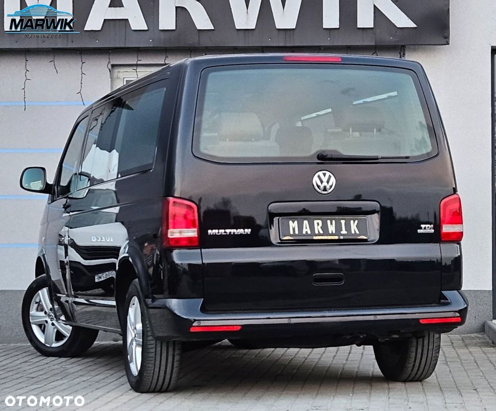 Volkswagen Multivan - 31