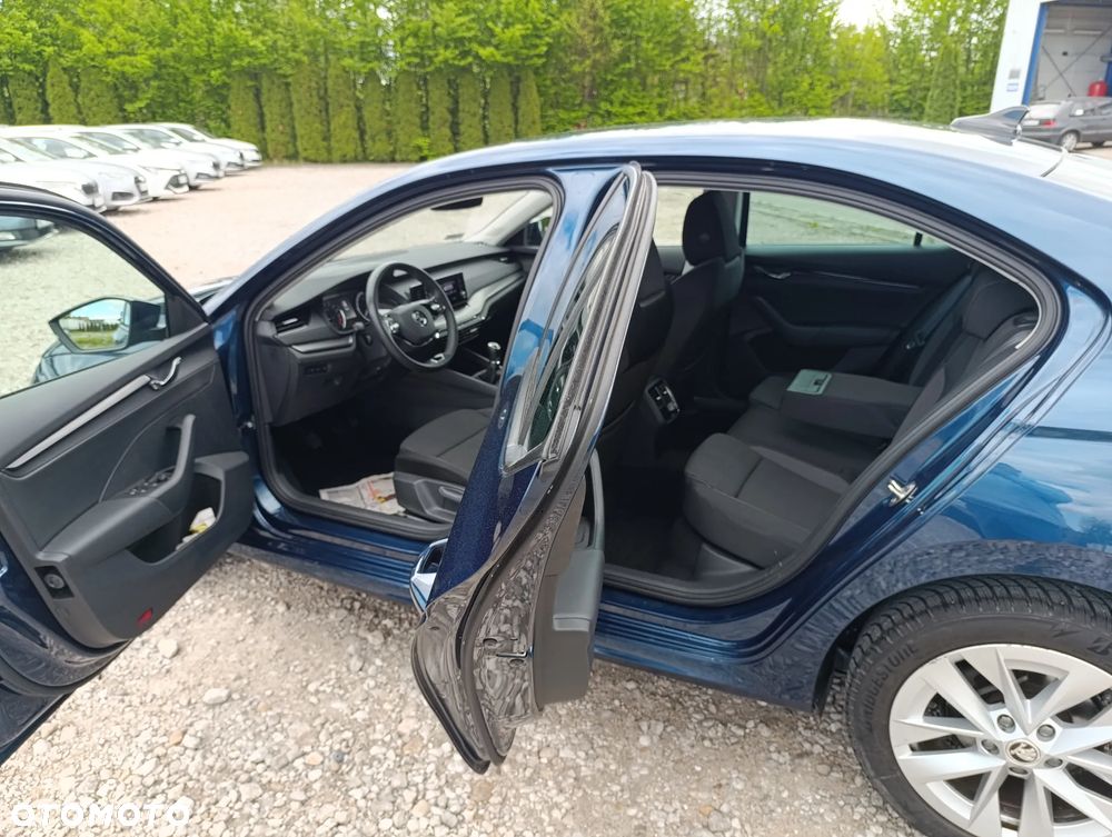 Skoda Octavia 2.0 TDI Ambition - 15