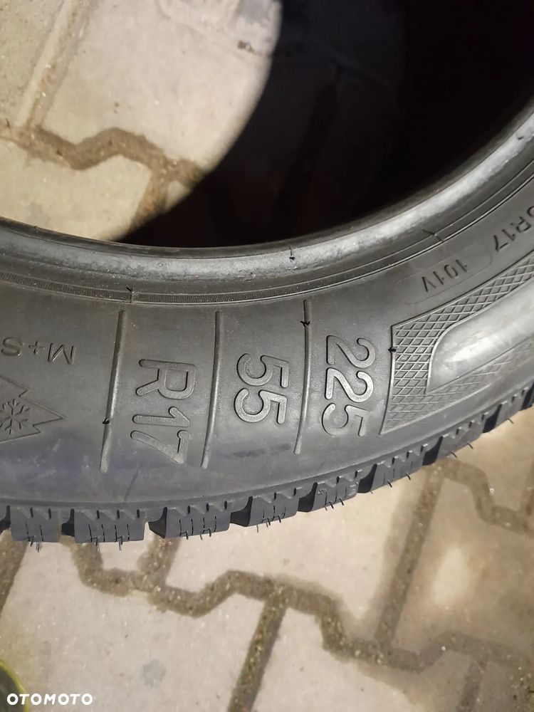 Opona zimowa Kleber Krisalp HP2 225/55 17 101V M+S - 3