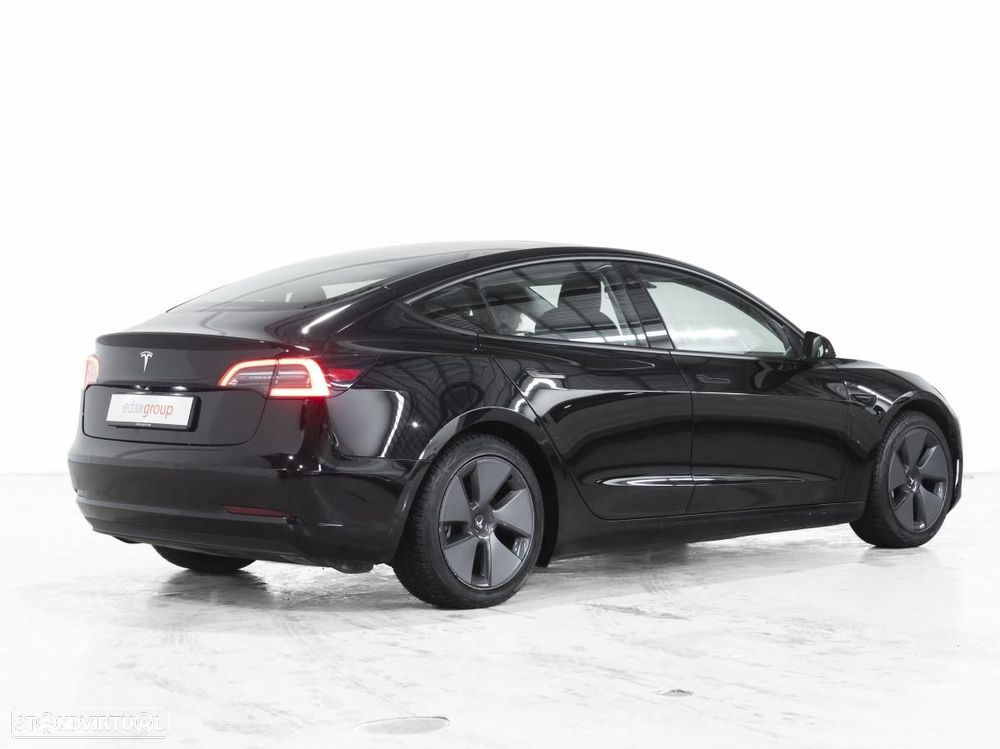 Tesla Model 3 Standard Range Plus RWD - 4