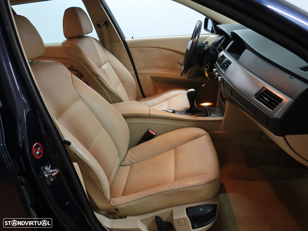 BMW 525 dA Touring - 21