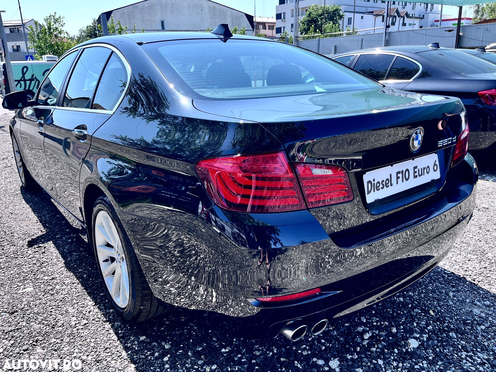 BMW Seria 5 520d Aut. Sport Line - 9