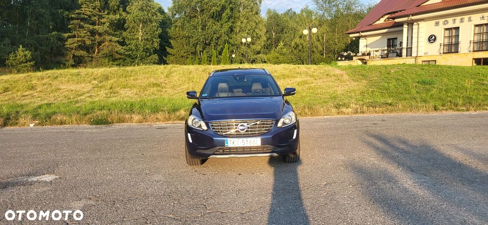 Volvo XC 60 D3 Drive-E Ocean Race - 3