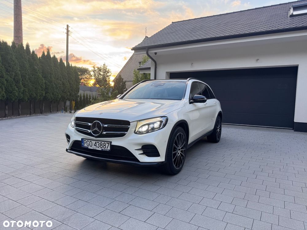 Mercedes-Benz GLC - 1