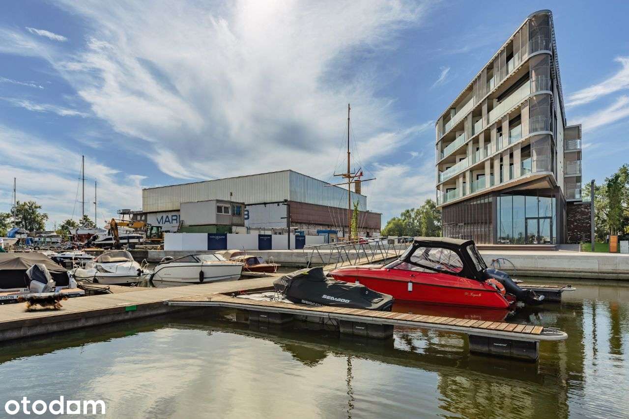 Mieszkanie w sąsiedztwie jeziora i mariny