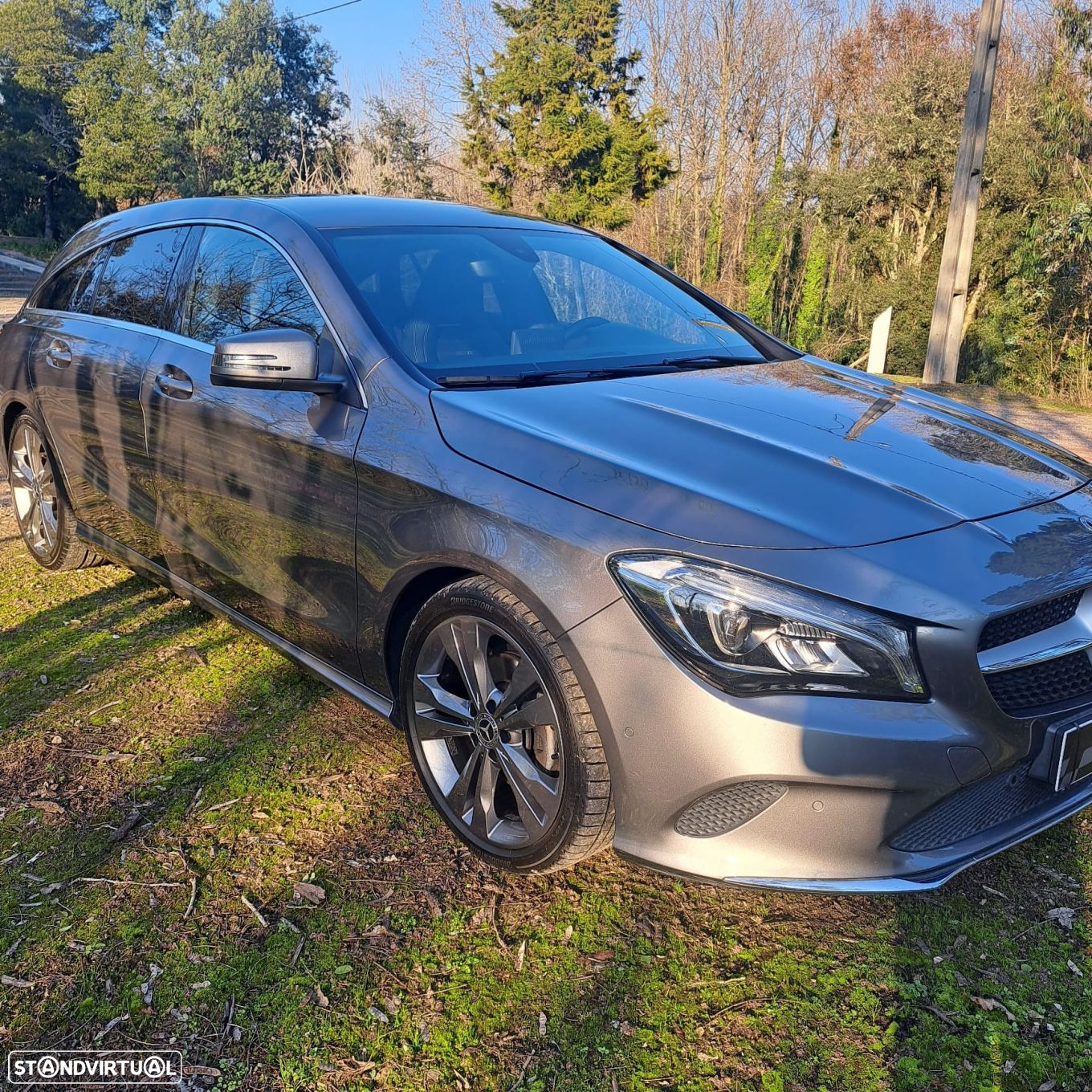 Mercedes-Benz CLA 200 - 4