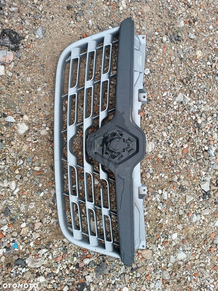 GRILL ATRAPA PRZEDNIA RENAULT MASTER III LIFT - 1