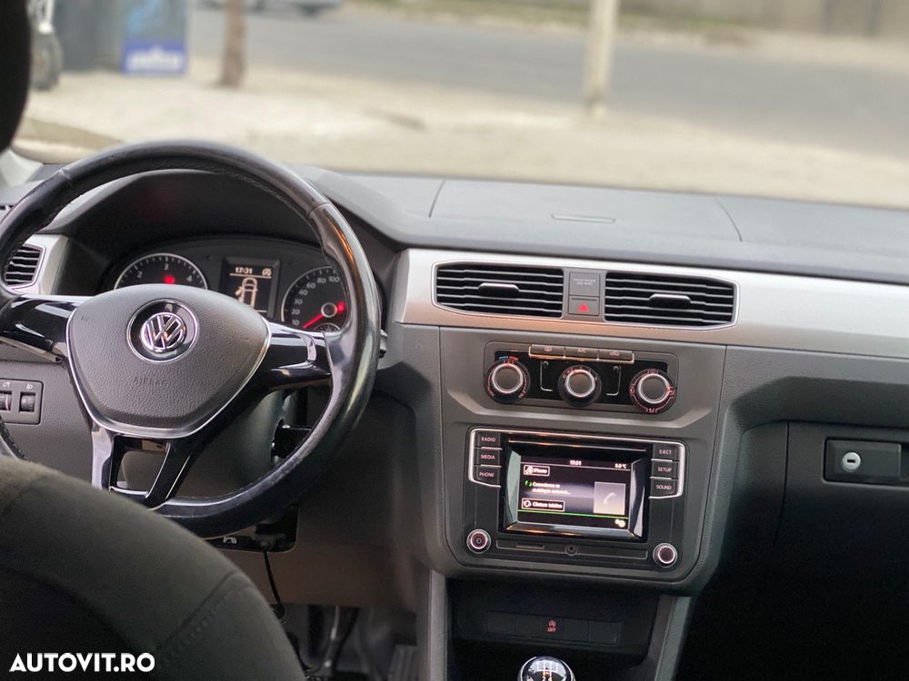 Volkswagen Caddy Maxi - 9