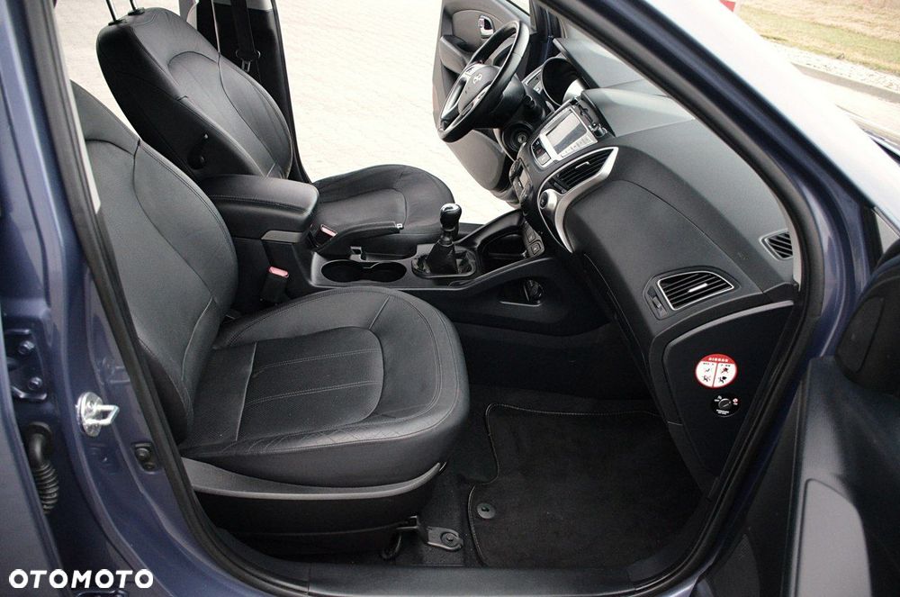 Hyundai ix35 - 15